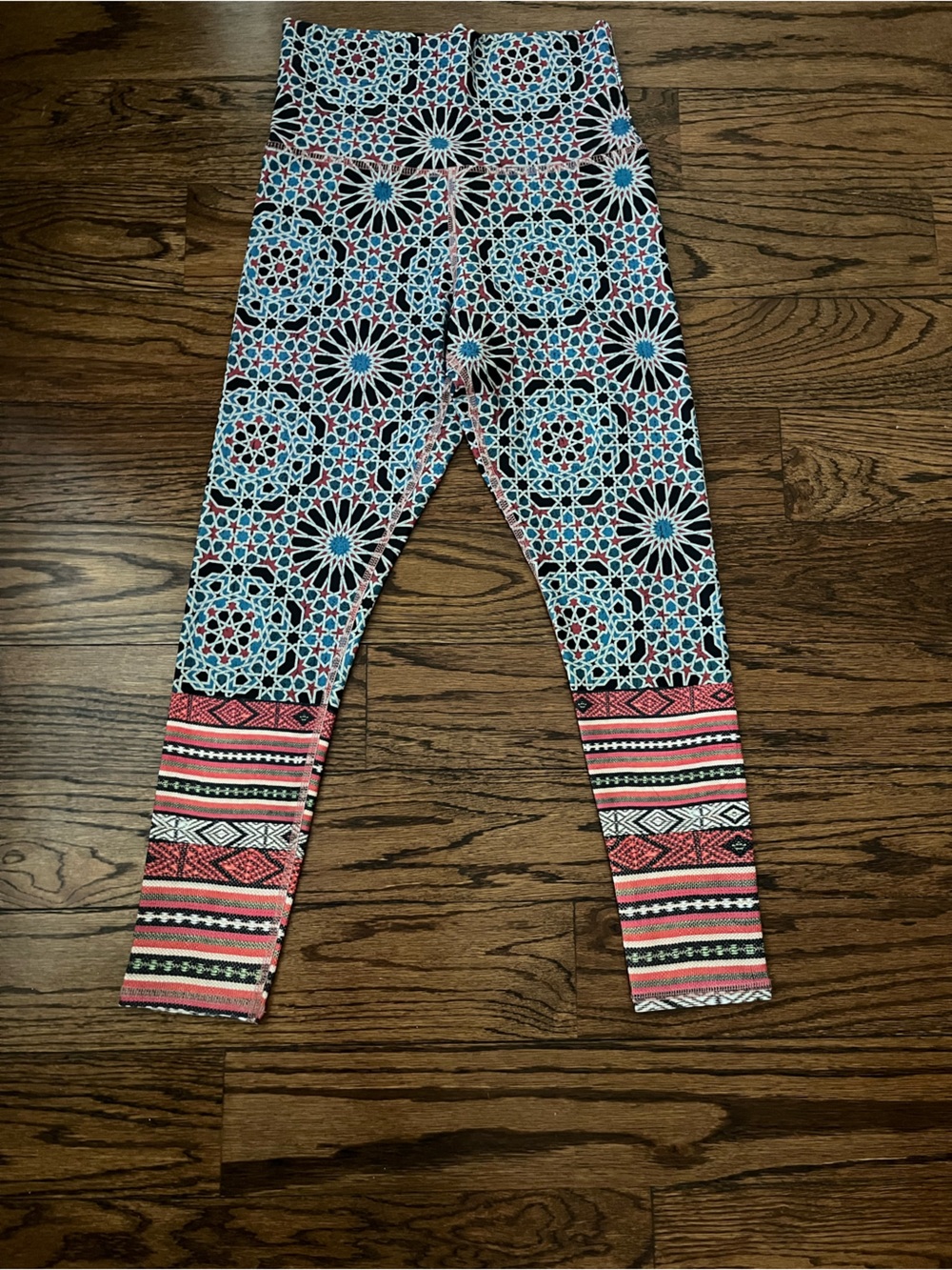 Womens Striped Aztec Print Leggings - Coral/Black/Blue.  Size Small